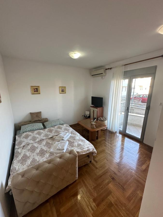 Apartment Stex 4 Ποντγορίτσα Εξωτερικό φωτογραφία